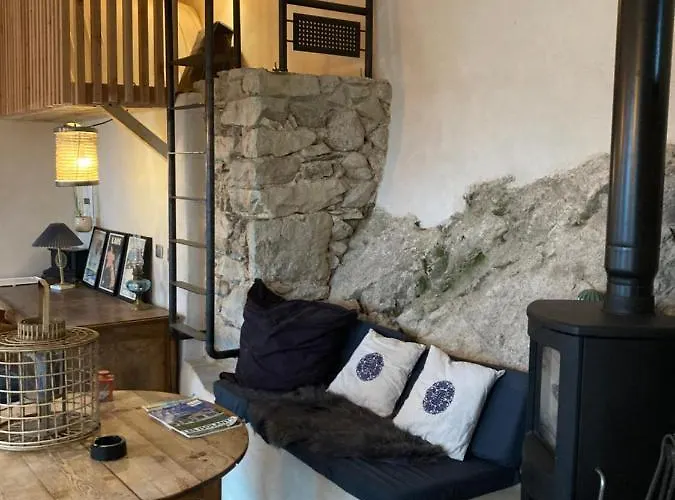 Les Vignals Et Evenements Cevennes Casa de Férias *