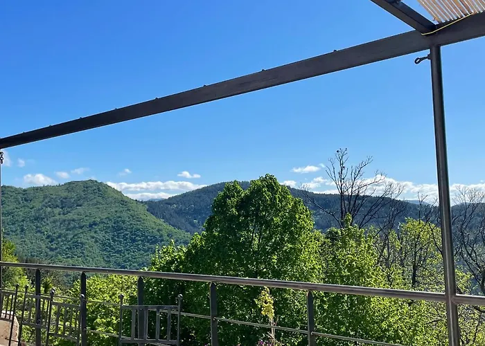 Les Vignals Et Evenements Cevennes Casa de Férias *