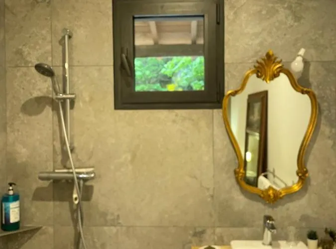 Les Vignals Et Evenements Cevennes Casa de Férias *